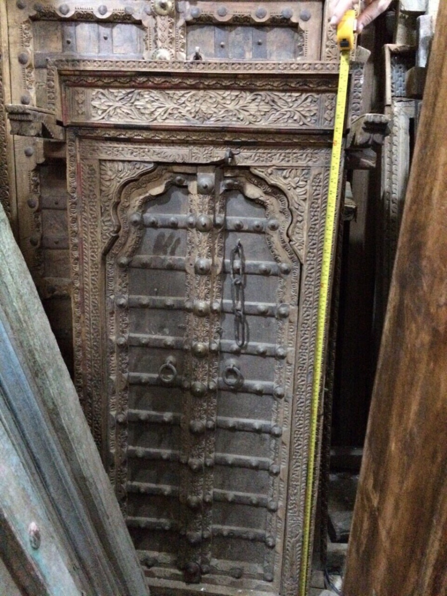Занзибарские двери - исходный материал для изготовления столешницы