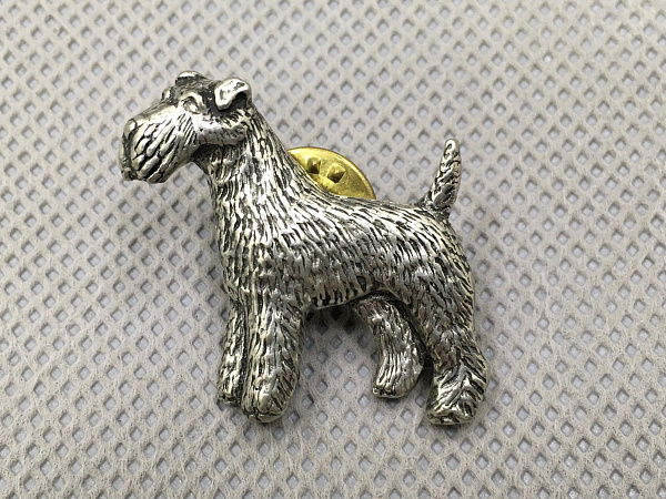 ЗНАЧОК TMB DESIGNS ТЕРЬЕР